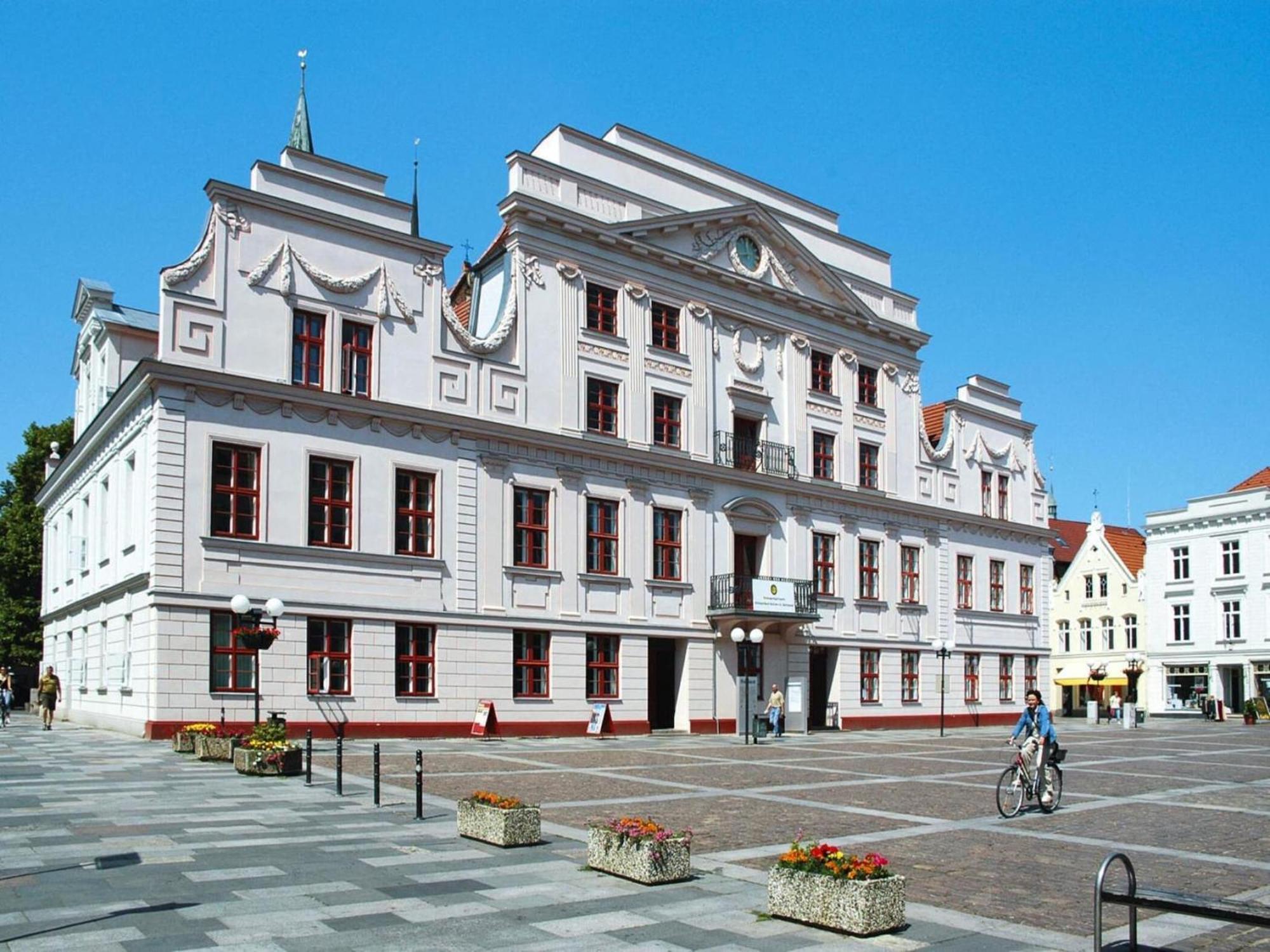 Apartment In The Water Tower, Guestrow Güstrow Exterior foto